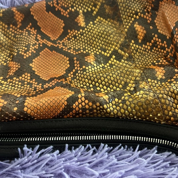 Gucci Python snake skin and leather handle bag with changeable strap - Picture 10 of 16